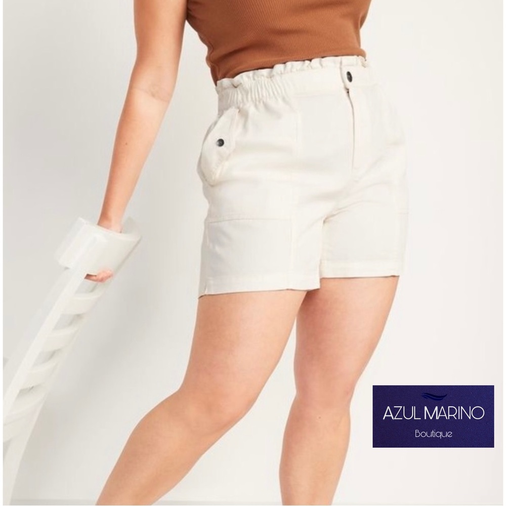 Old Navy — High Waisted Shorts Cream Color • Shorts color crema de cintura alta